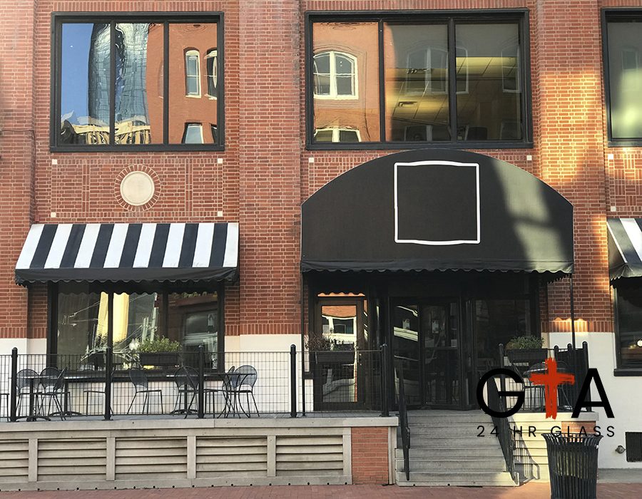 Outdoor seating at a restaurant